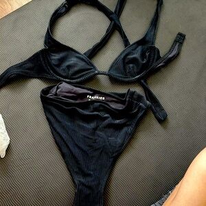 Frankies bikinis black bikini